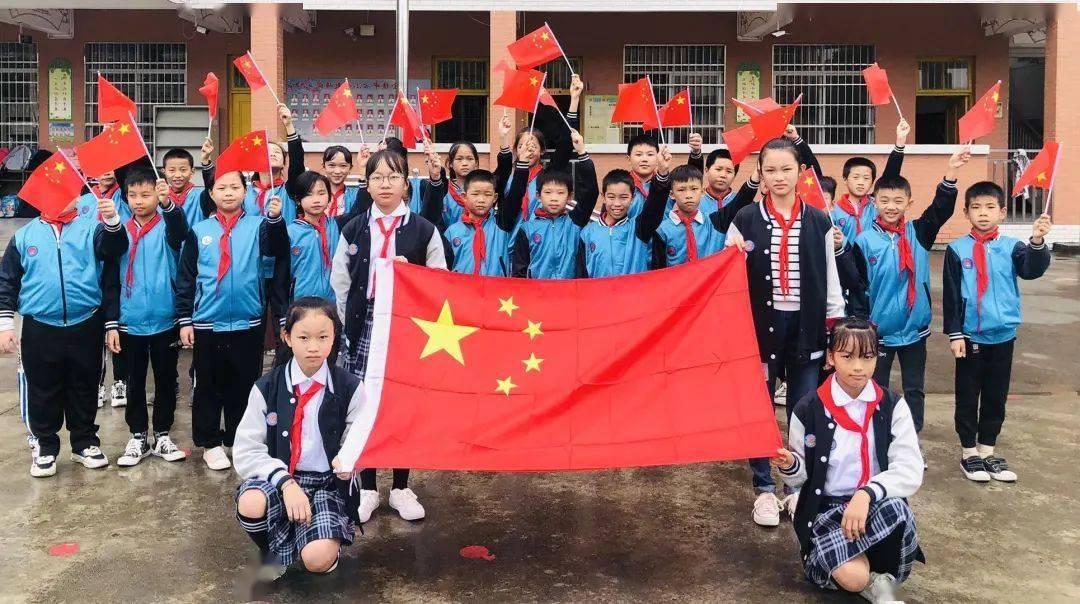 逃出诡异庄园